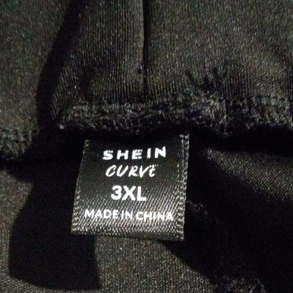 SHEIN Curve Black Pants - Picture 3 of 3